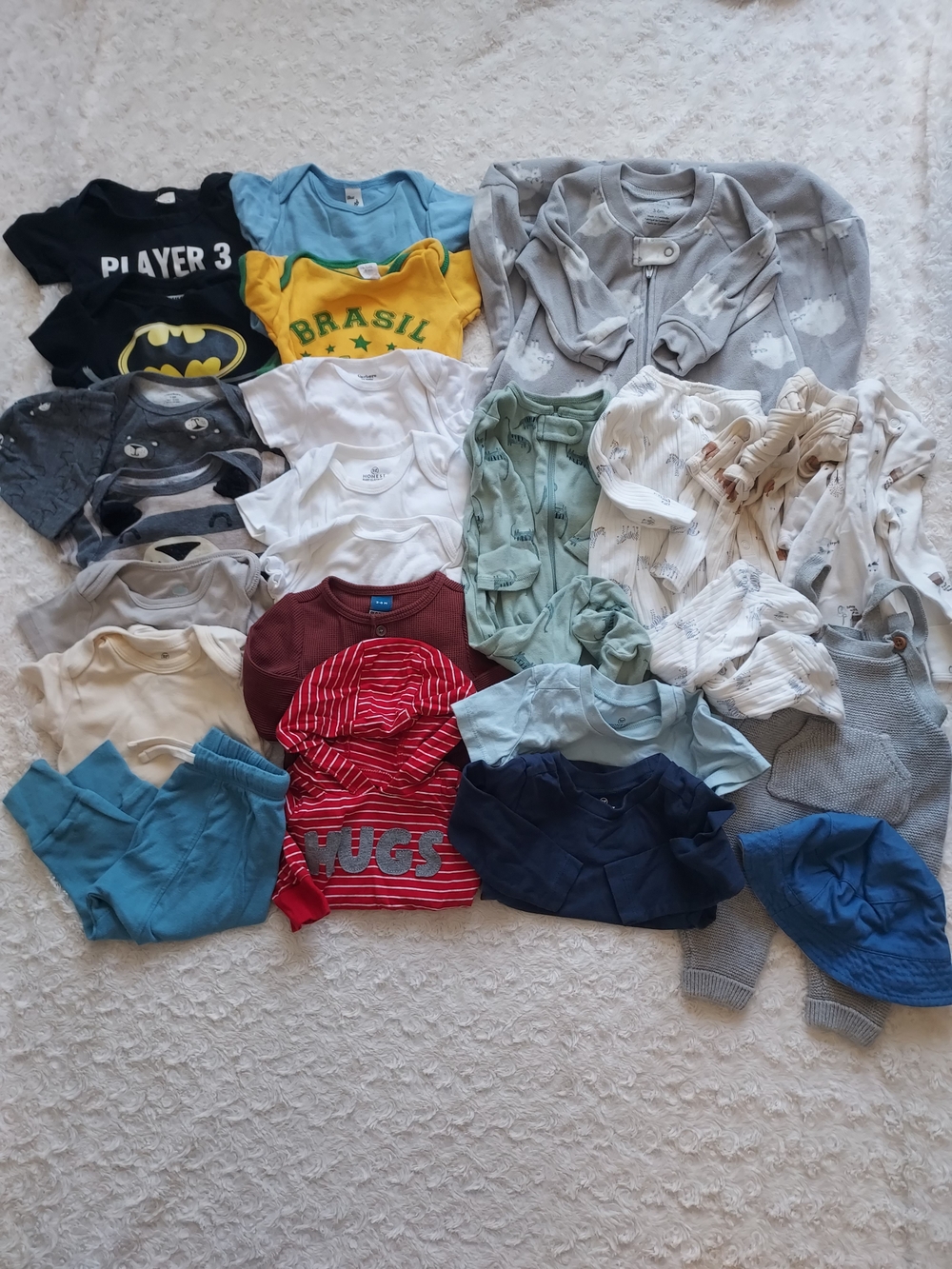 BUNDLE (24 pcs) 3-6mo Mixed Baby Boy Clothing Lot Everyday Grandma's House